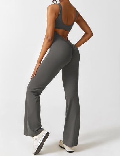 Rygglös jumpsuit med utsvängd byxa – Liv